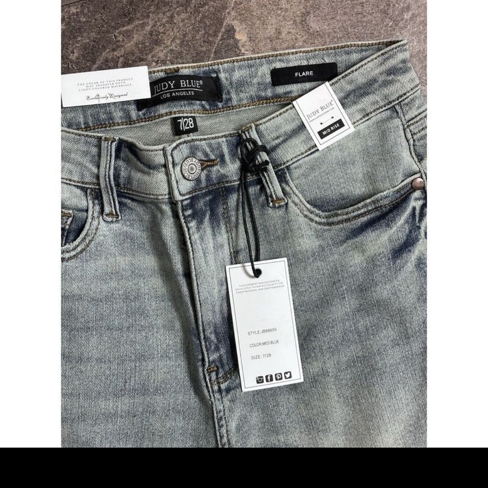 Judy Blue Flare Fit Jeans - Picture 15 of 16